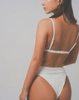 TRIANGLE TOP